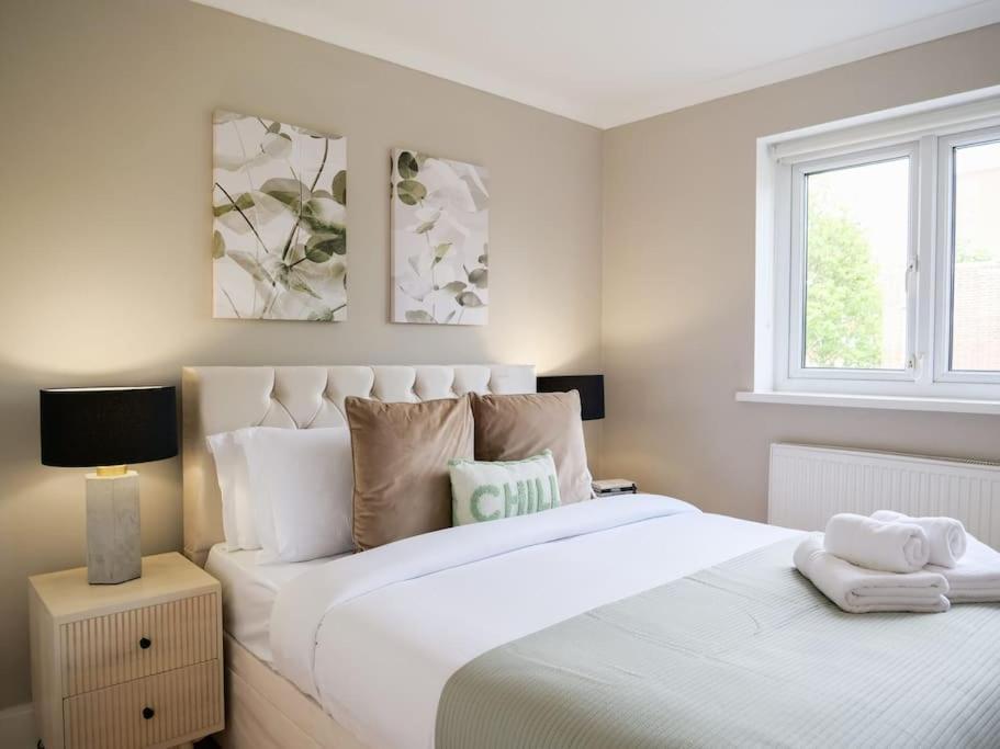 Holiday home Large 6 Bedroom Retreat In Holland Park London