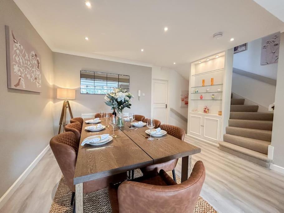 Holiday home Large 6 Bedroom Retreat In Holland Park London