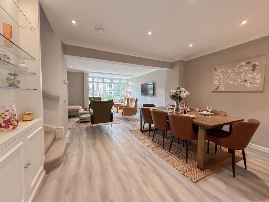 Ferienhaus Large 6 Bedroom Retreat In Holland Park